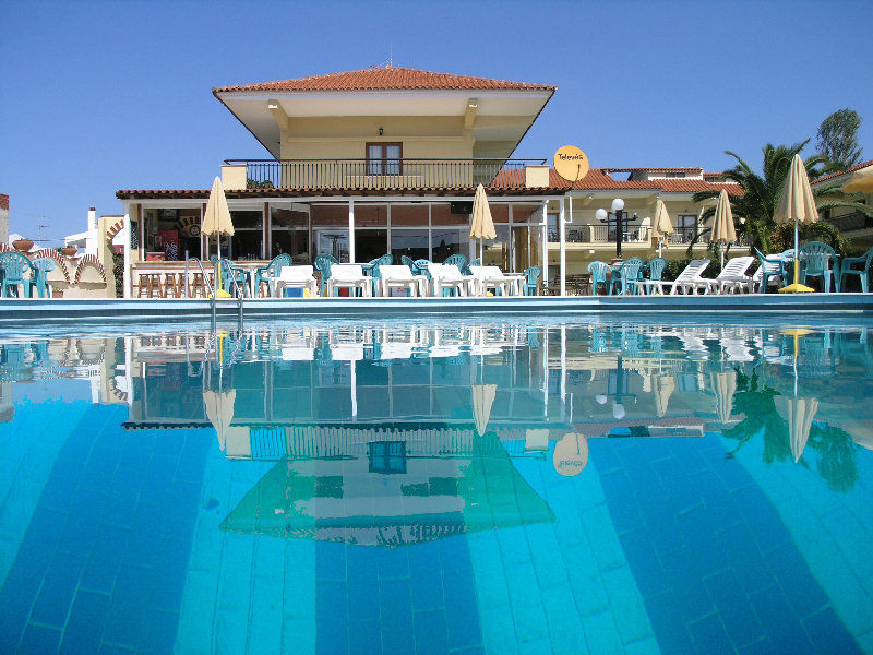 Aristotelis Hotel Fourka Exterior foto